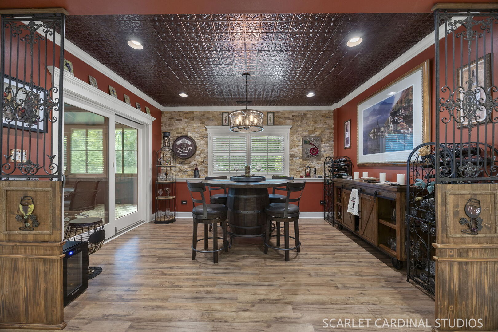 1028 Crestwood Circle, St. Charles, IL 60175