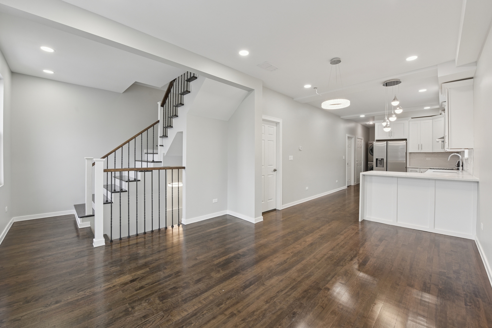 4904 W 31st Street, Cicero, IL 60804