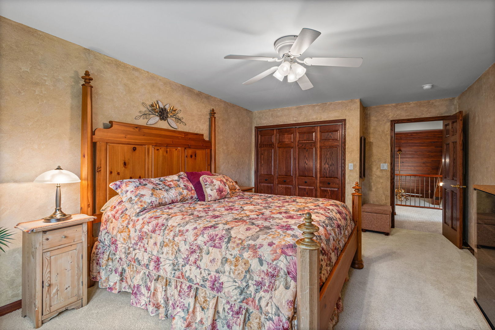 1227 S Highland Avenue, Arlington Heights, IL 60005