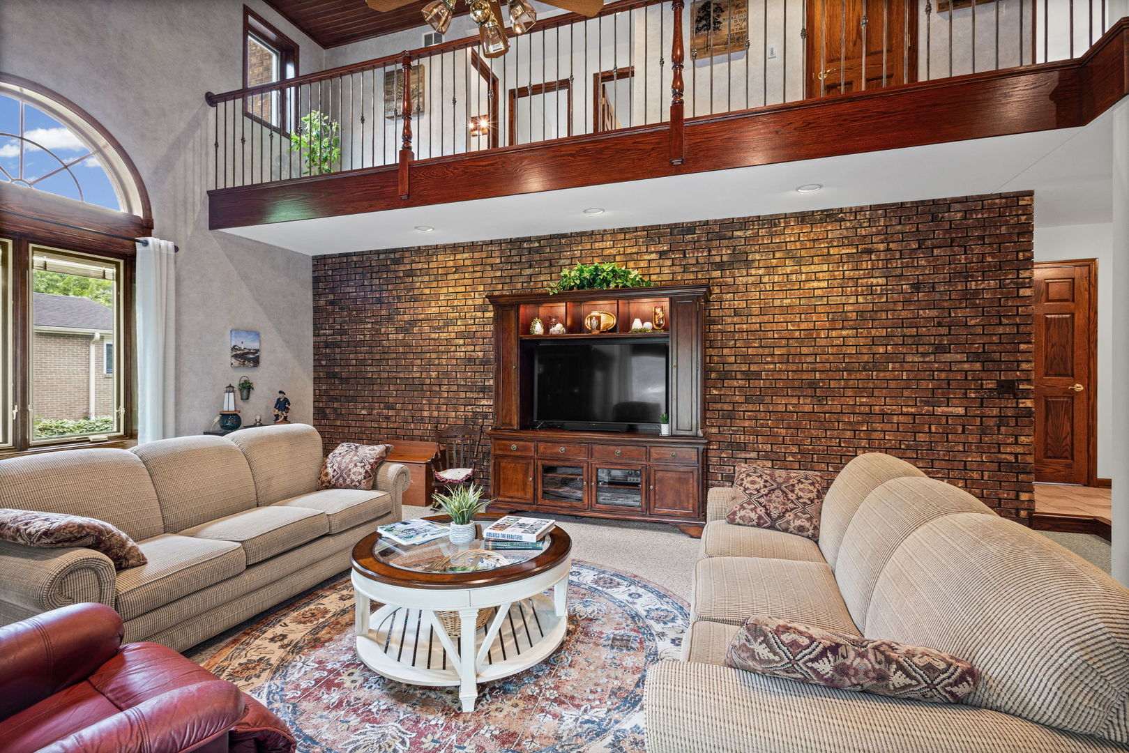 1227 S Highland Avenue, Arlington Heights, IL 60005