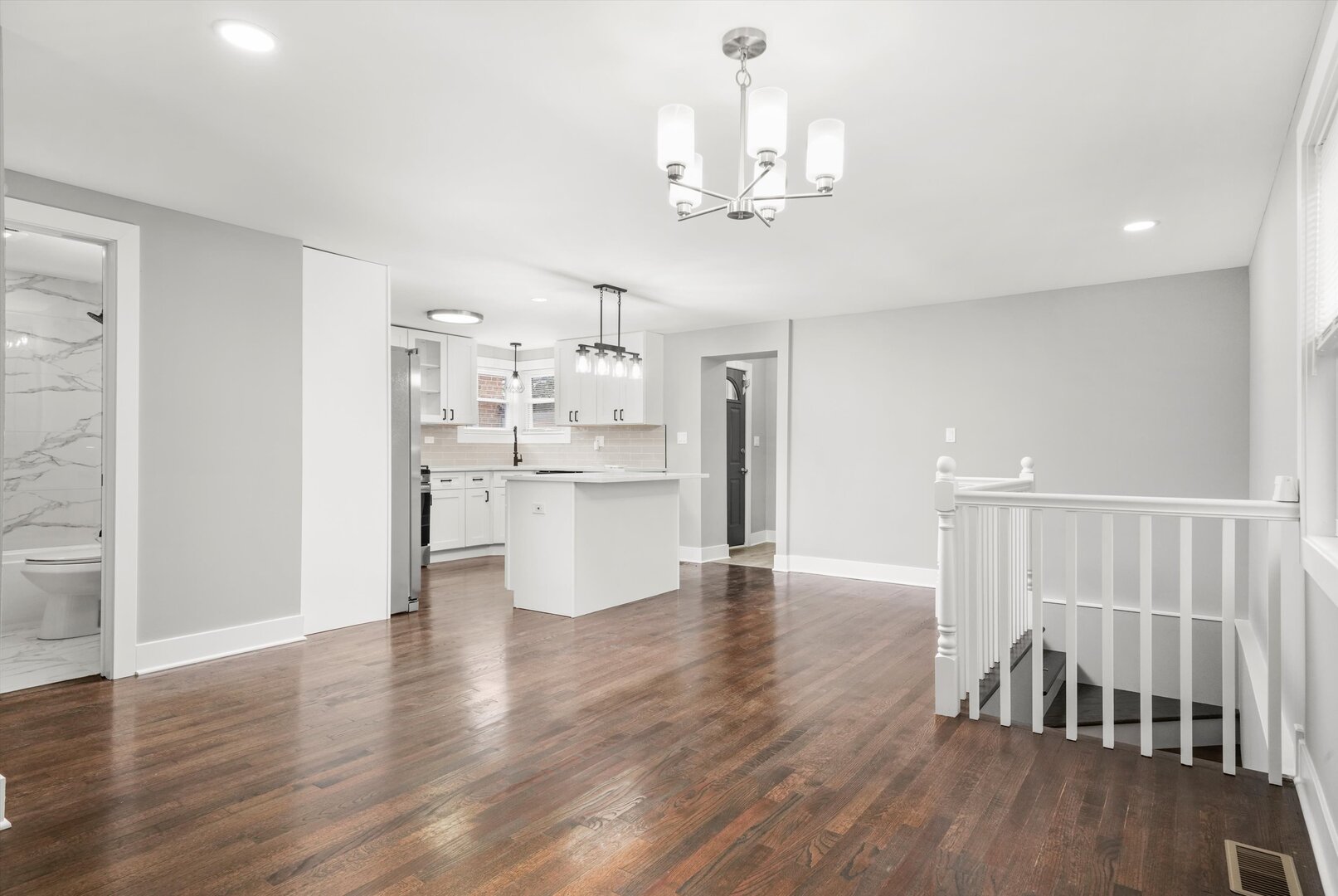 819 E 98th Place, Chicago, IL 60628