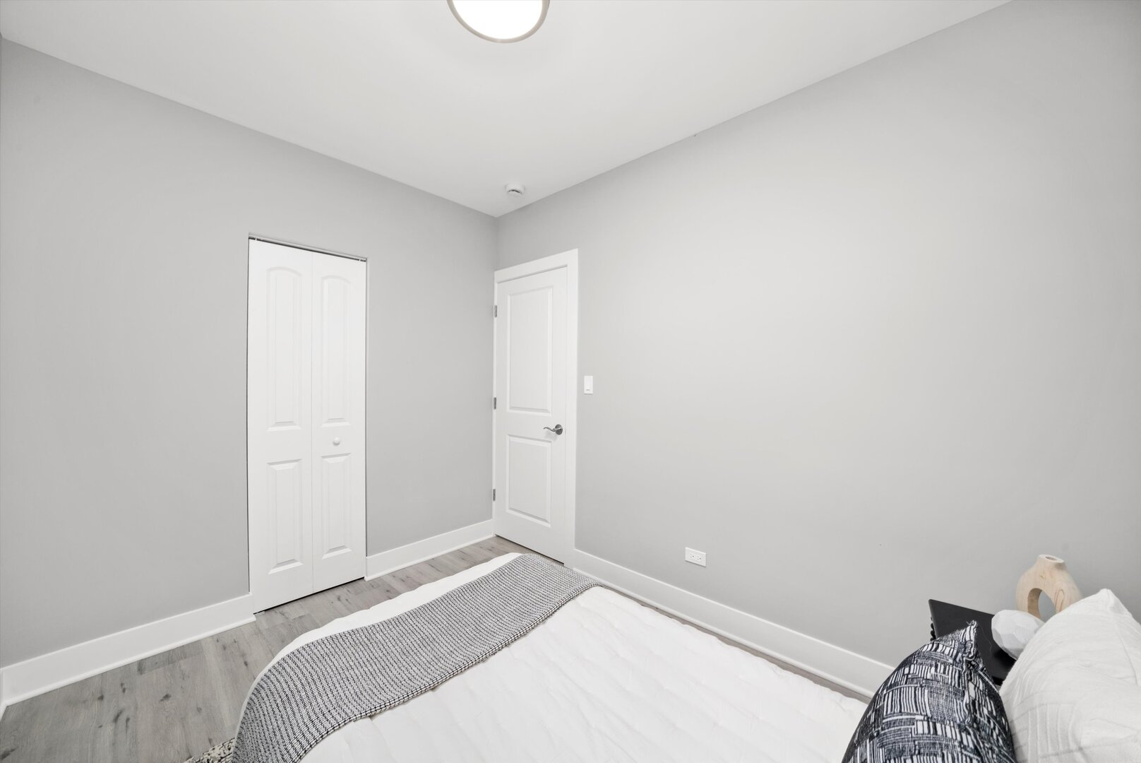 819 E 98th Place, Chicago, IL 60628
