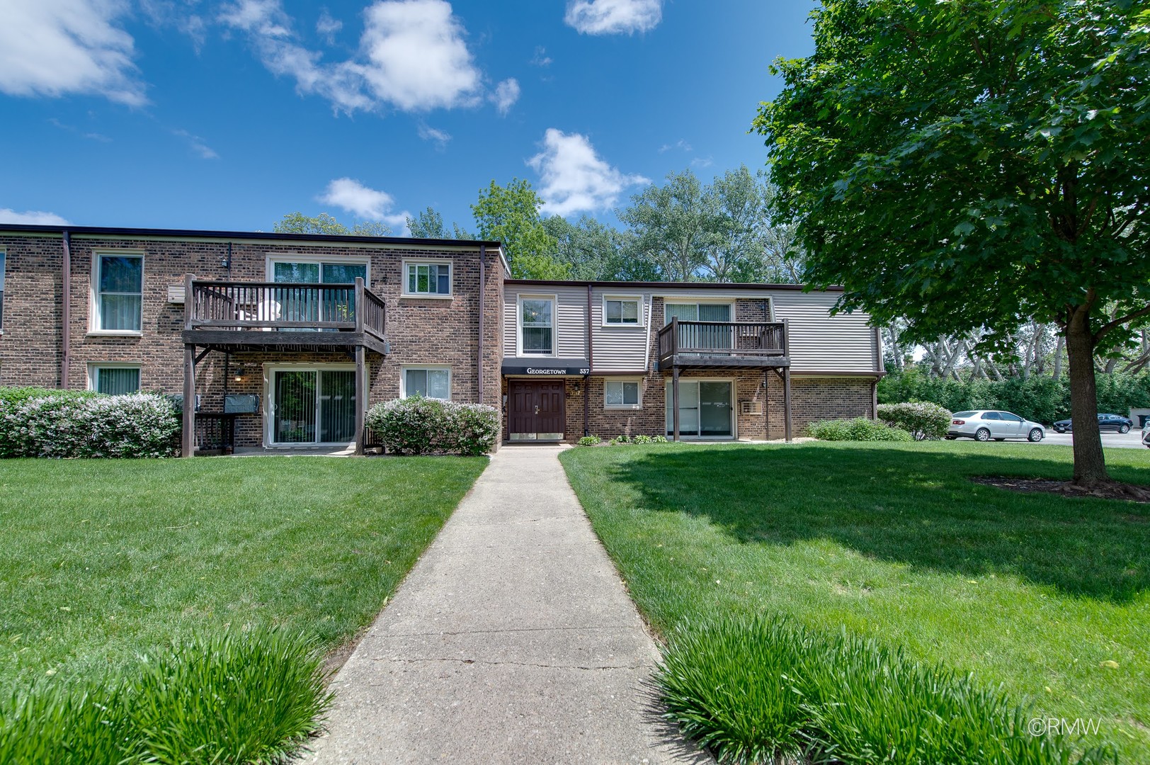 337 N Carter Street #101, Palatine, IL 60067