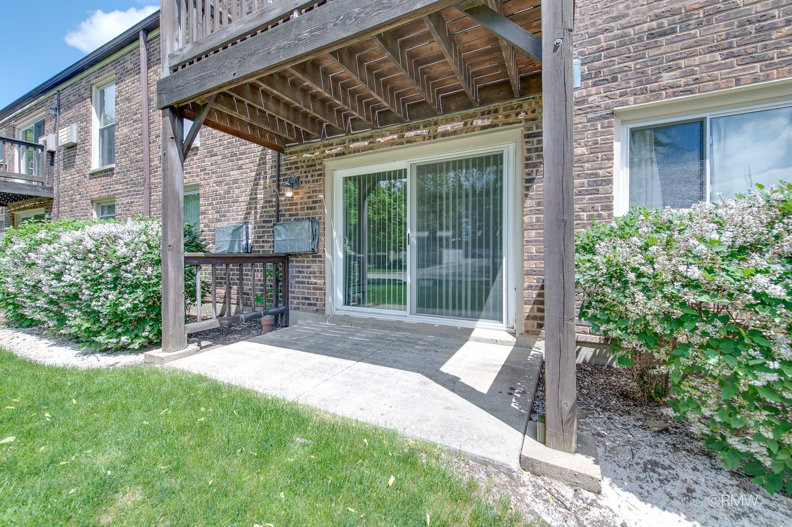 337 N Carter Street #101, Palatine, IL 60067