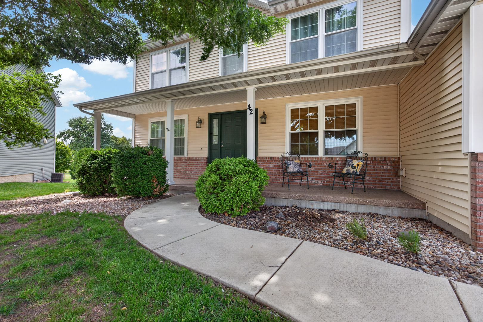 42 Ashling Court, Bloomington, IL 61704