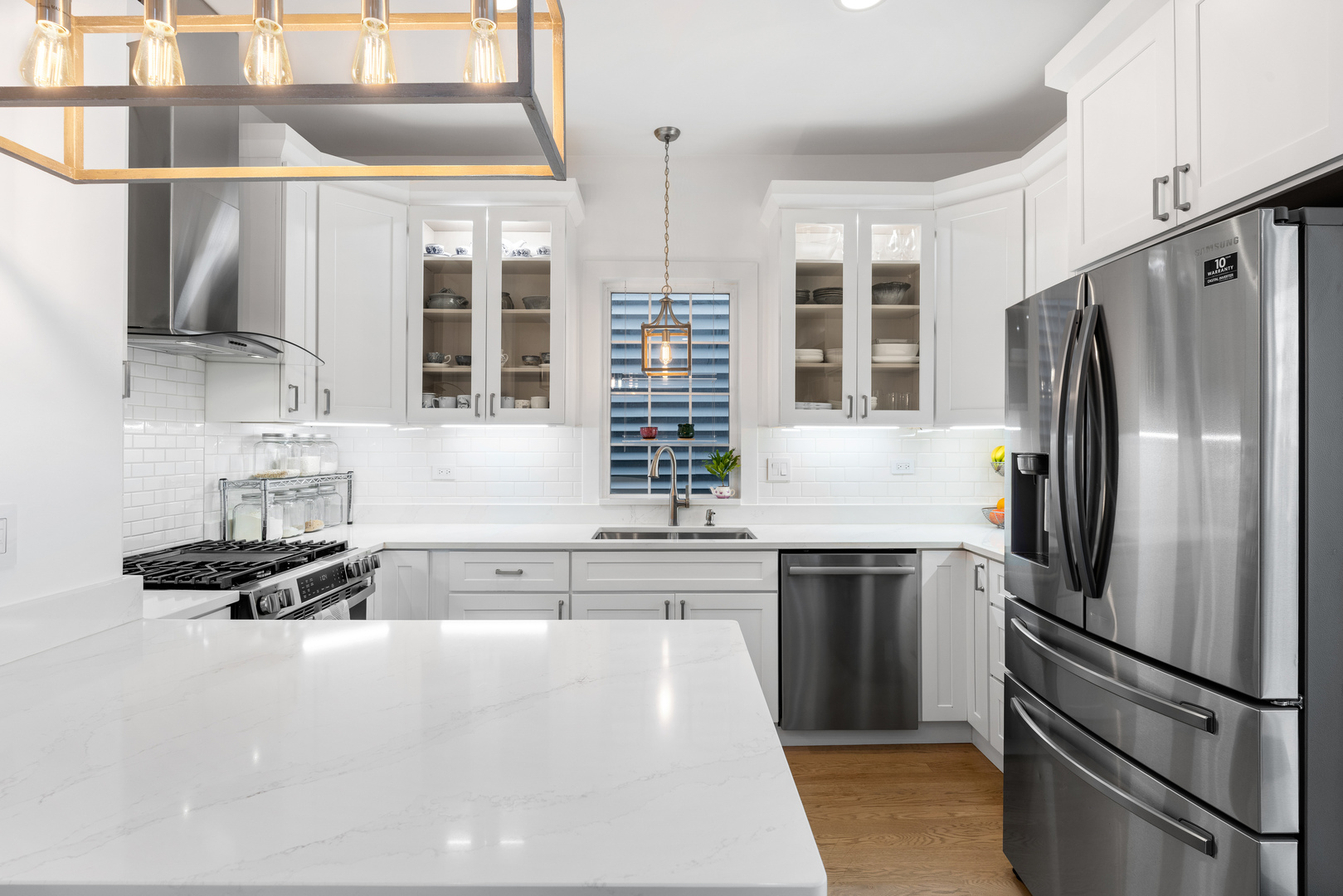 3136 S Komensky Avenue, Chicago, IL 60623
