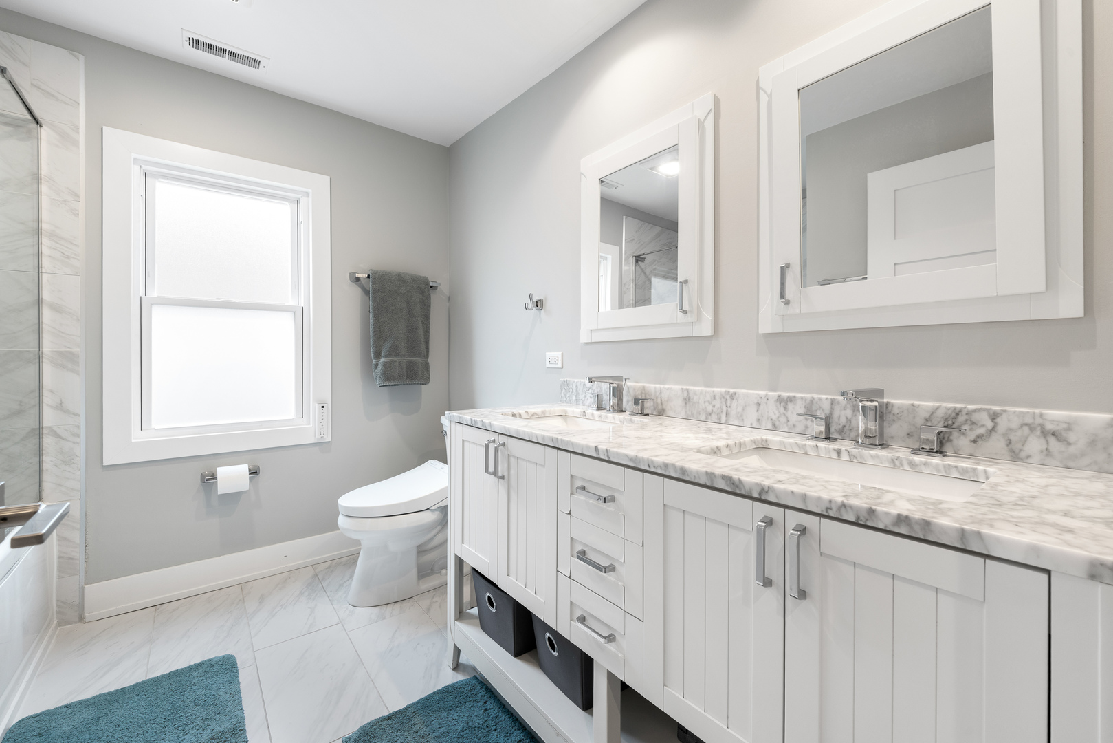 3136 S Komensky Avenue, Chicago, IL 60623