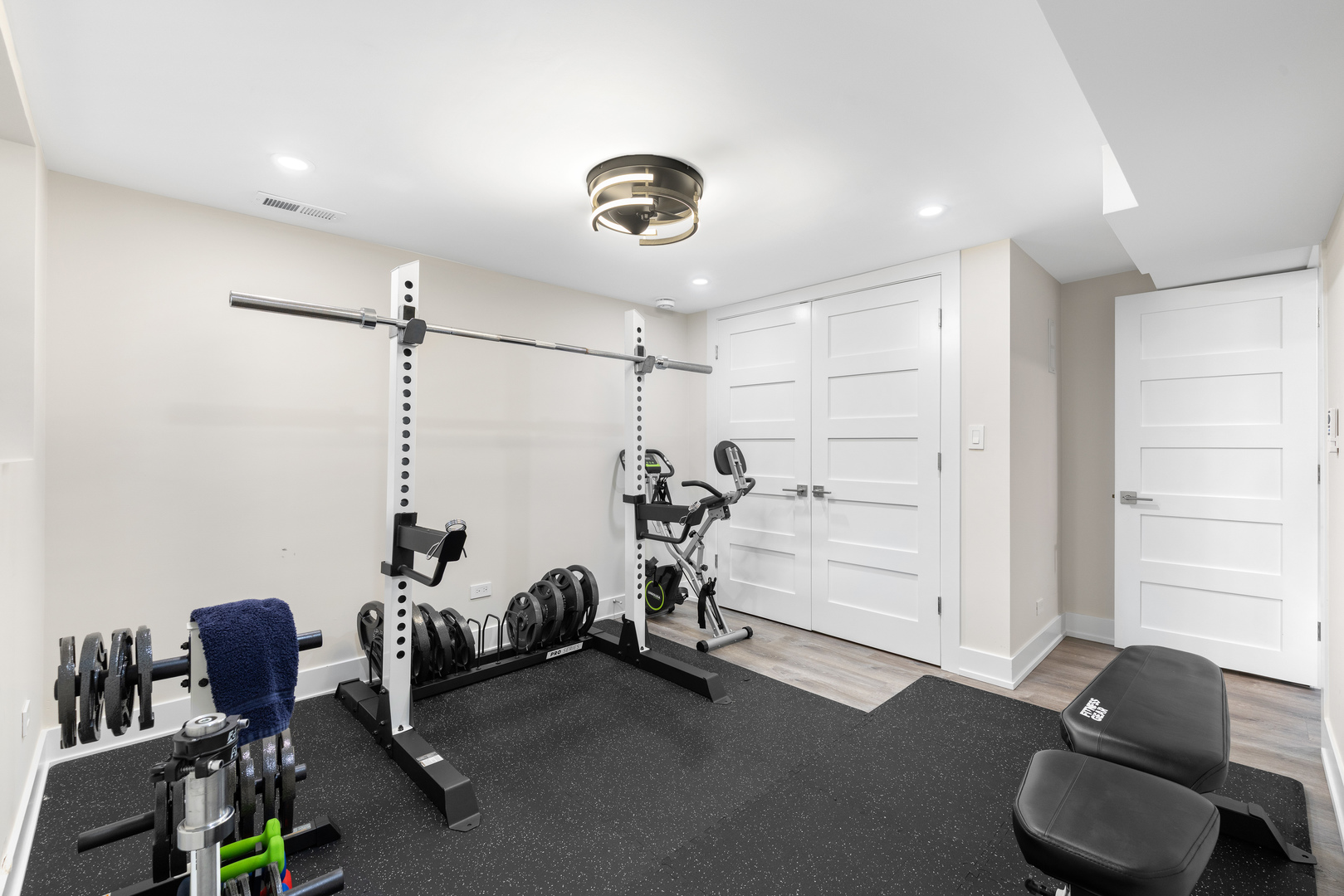 3136 S Komensky Avenue, Chicago, IL 60623