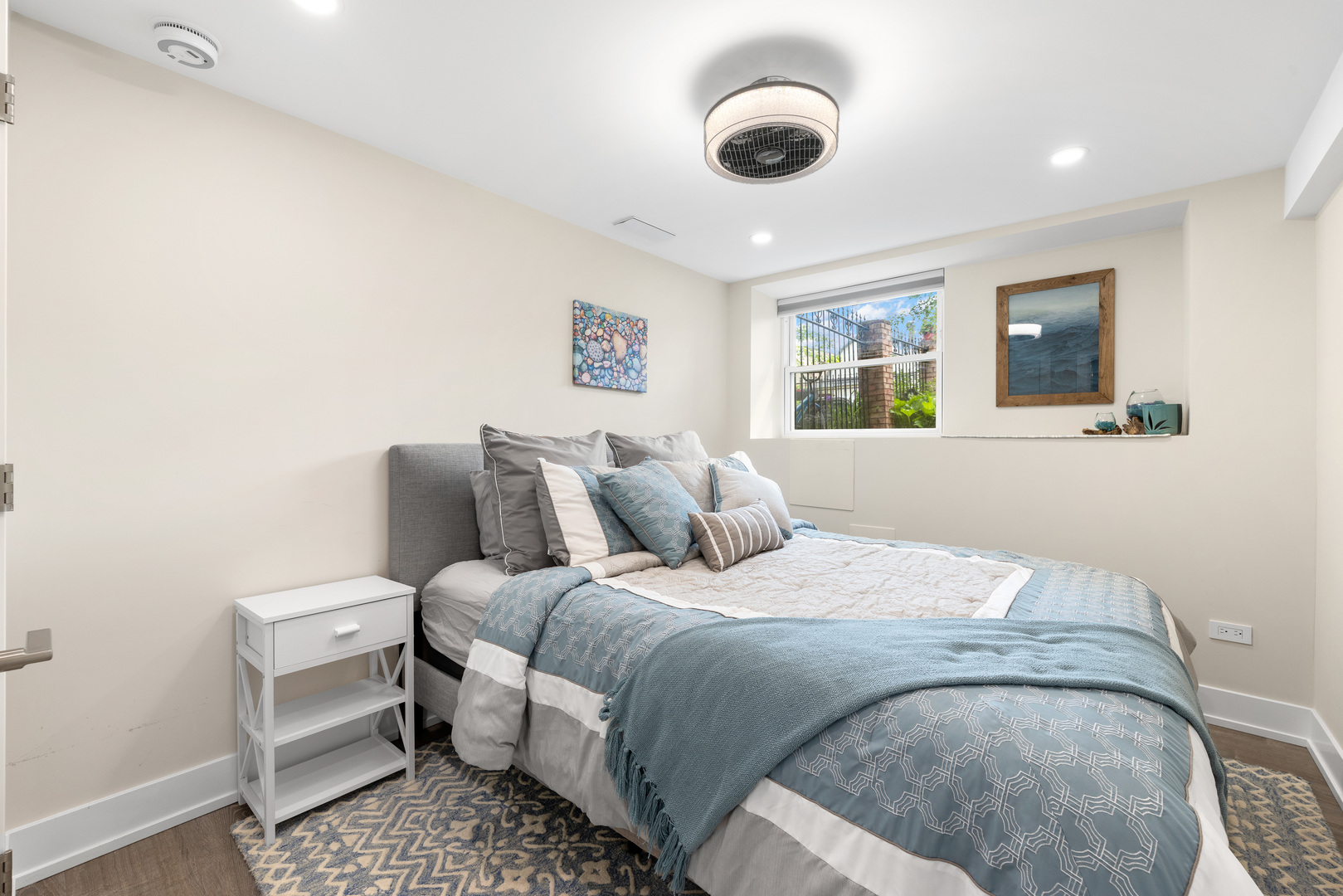 3136 S Komensky Avenue, Chicago, IL 60623