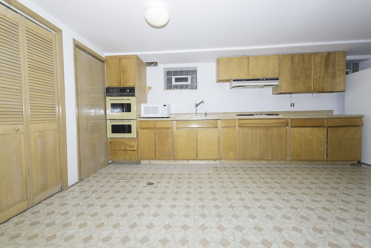 1205 Winston Drive, Melrose Park, IL 60160