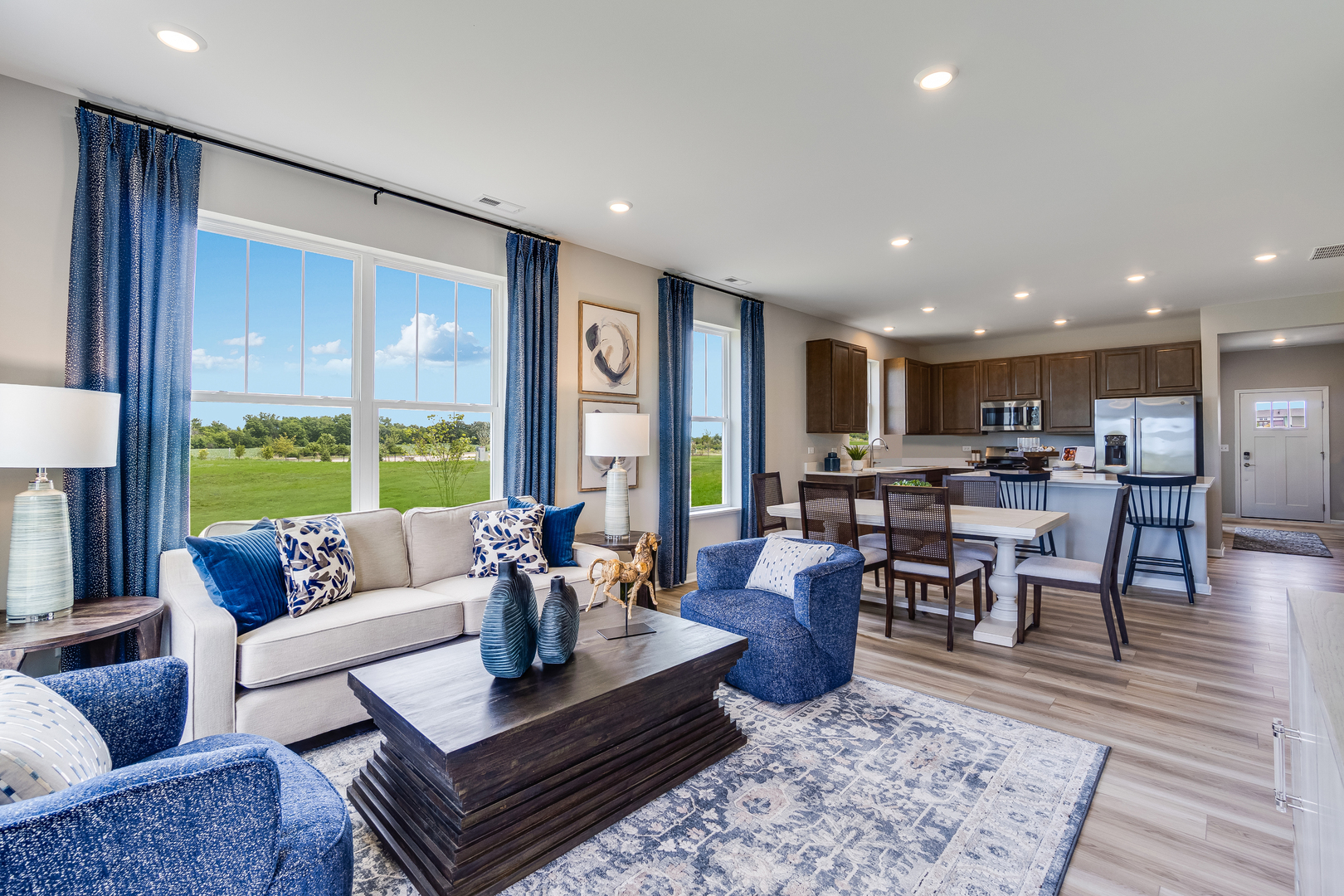 4258 Meadowridge Road, Woodstock, IL 60098