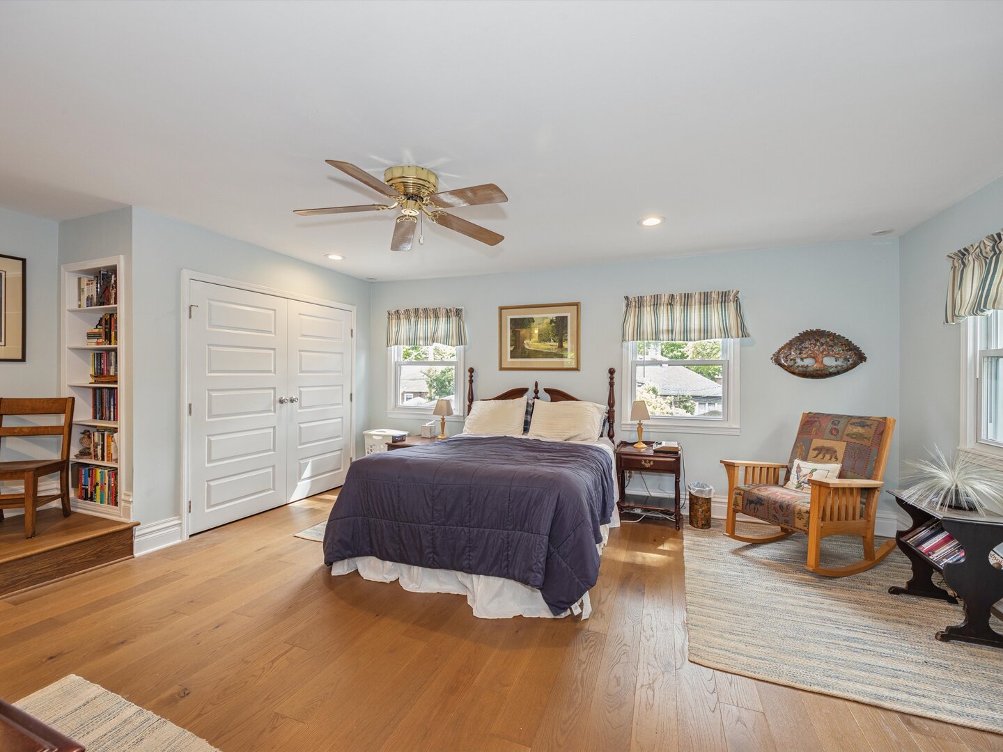 733 N Waiola Avenue, La Grange Park, IL 60526