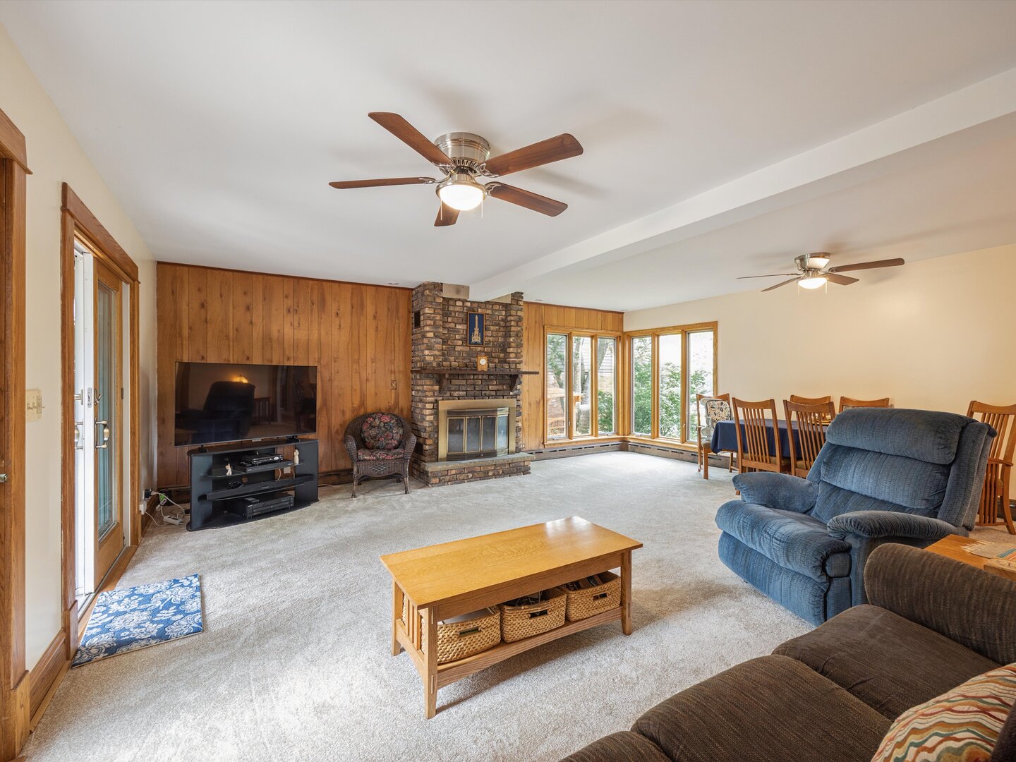 733 N Waiola Avenue, La Grange Park, IL 60526