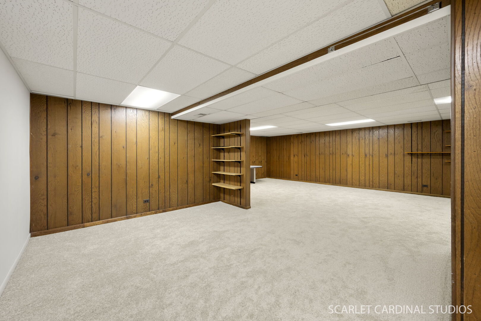 907 Secretariat Drive, Naperville, IL 60540
