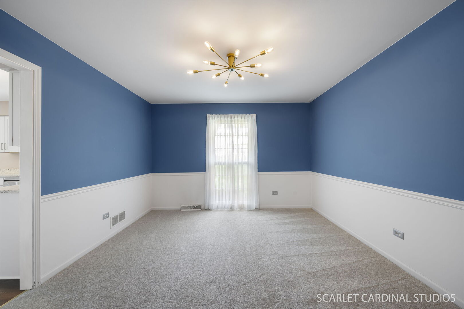 907 Secretariat Drive, Naperville, IL 60540