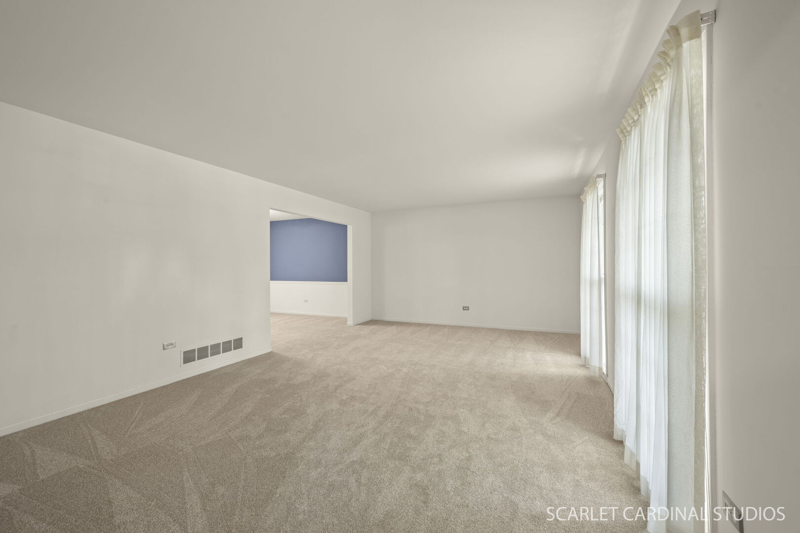 907 Secretariat Drive, Naperville, IL 60540