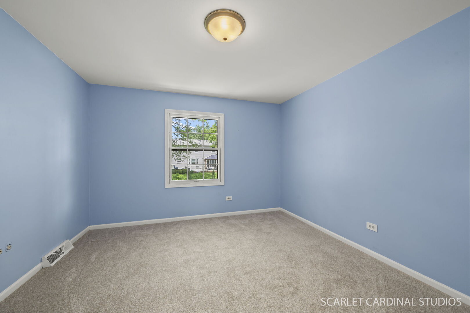 907 Secretariat Drive, Naperville, IL 60540