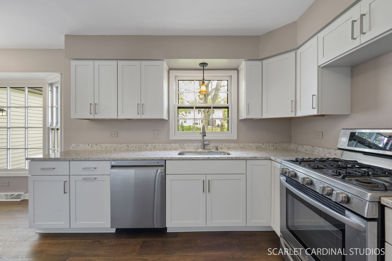907 Secretariat Drive, Naperville, IL 60540