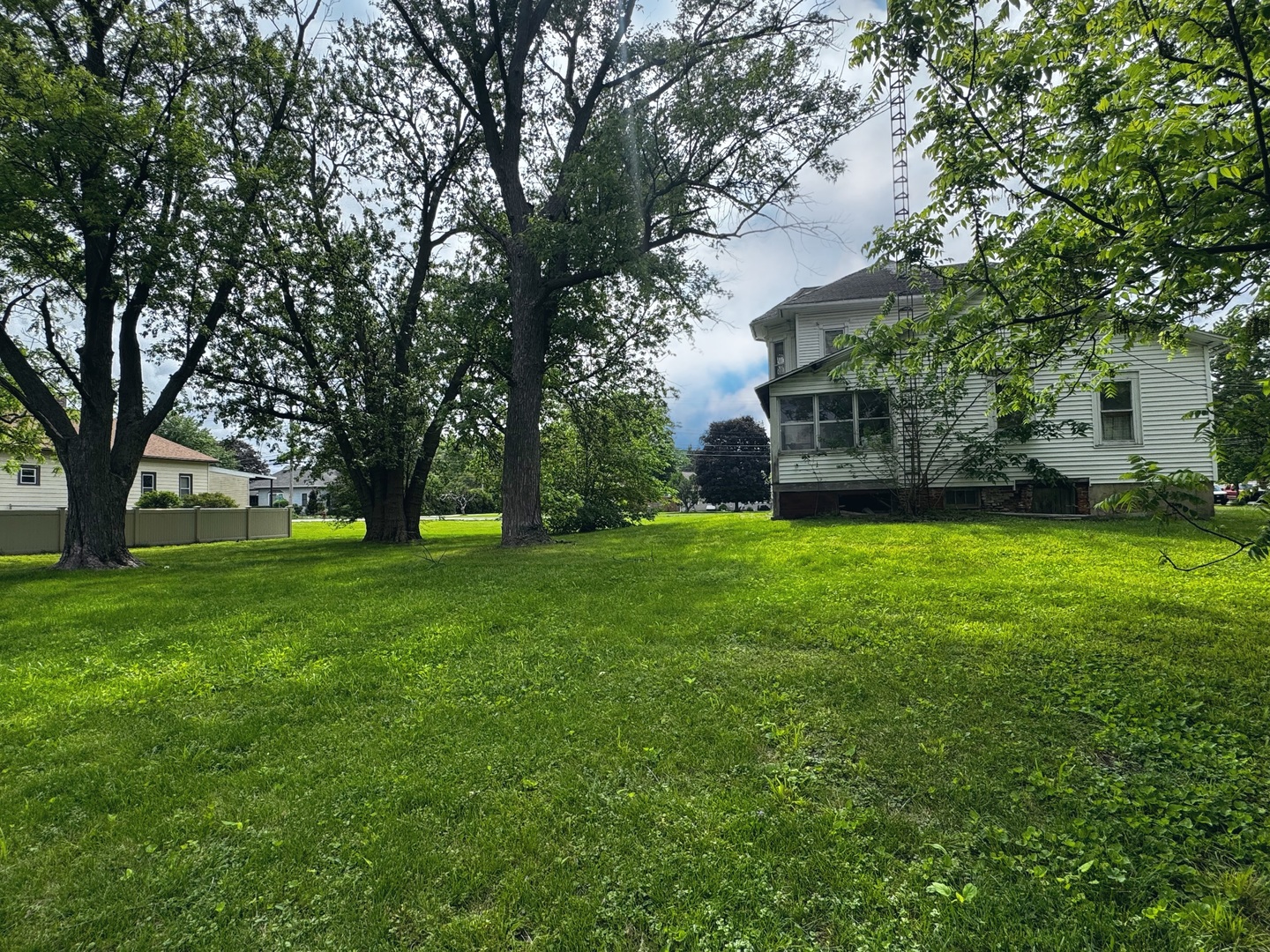 927 S Vermillion Street, Streator, IL 61364