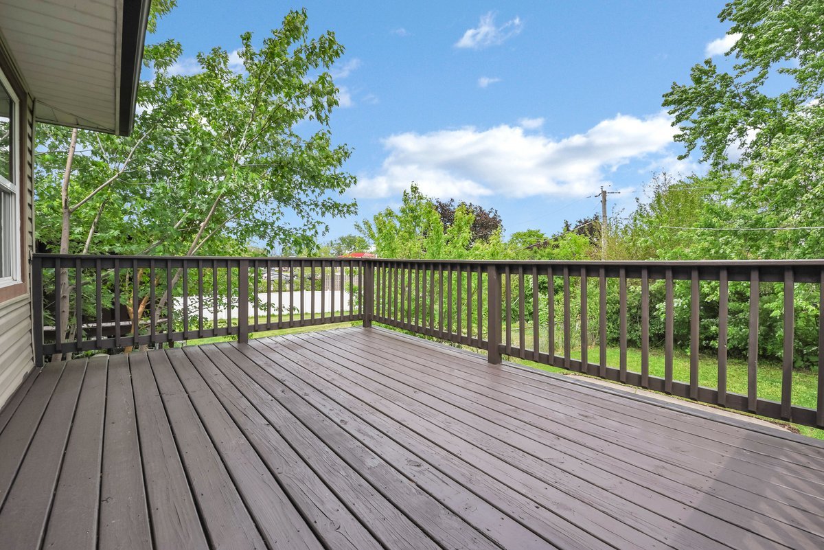 7450 Astor Avenue, Hanover Park, IL 60133