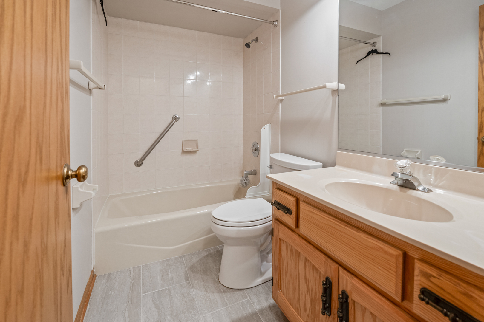 1109 Warner Avenue, Lemont, IL 60439
