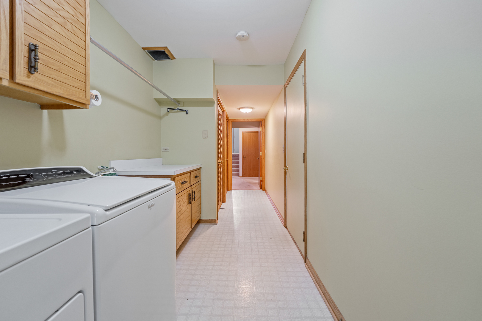 1109 Warner Avenue, Lemont, IL 60439