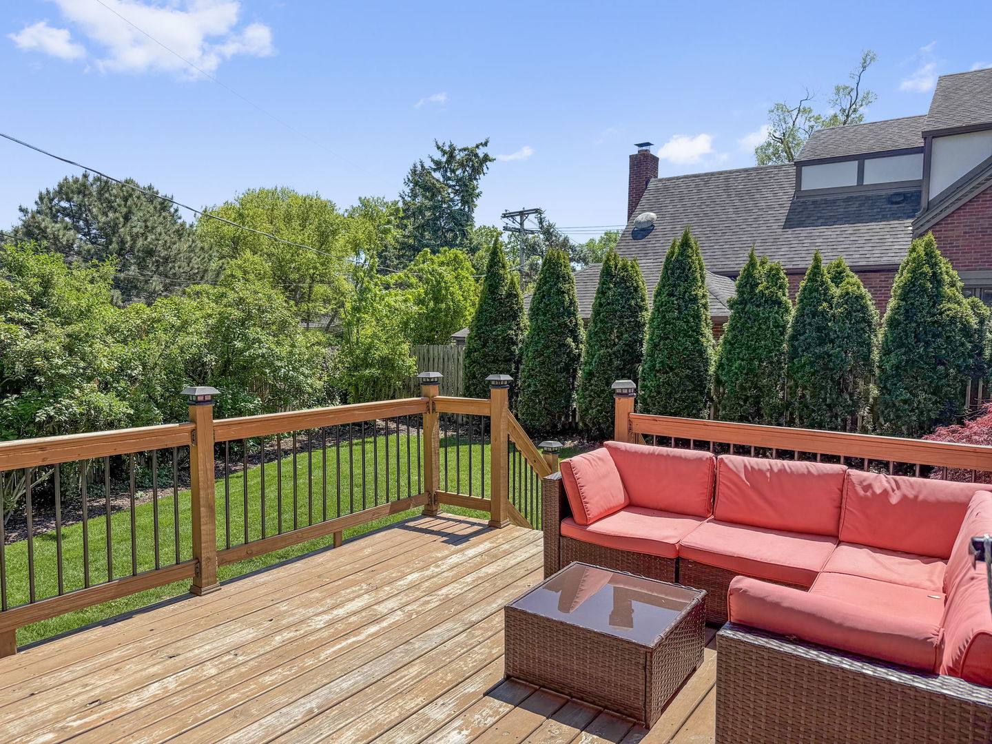 397 S Holly Avenue, Elmhurst, IL 60126