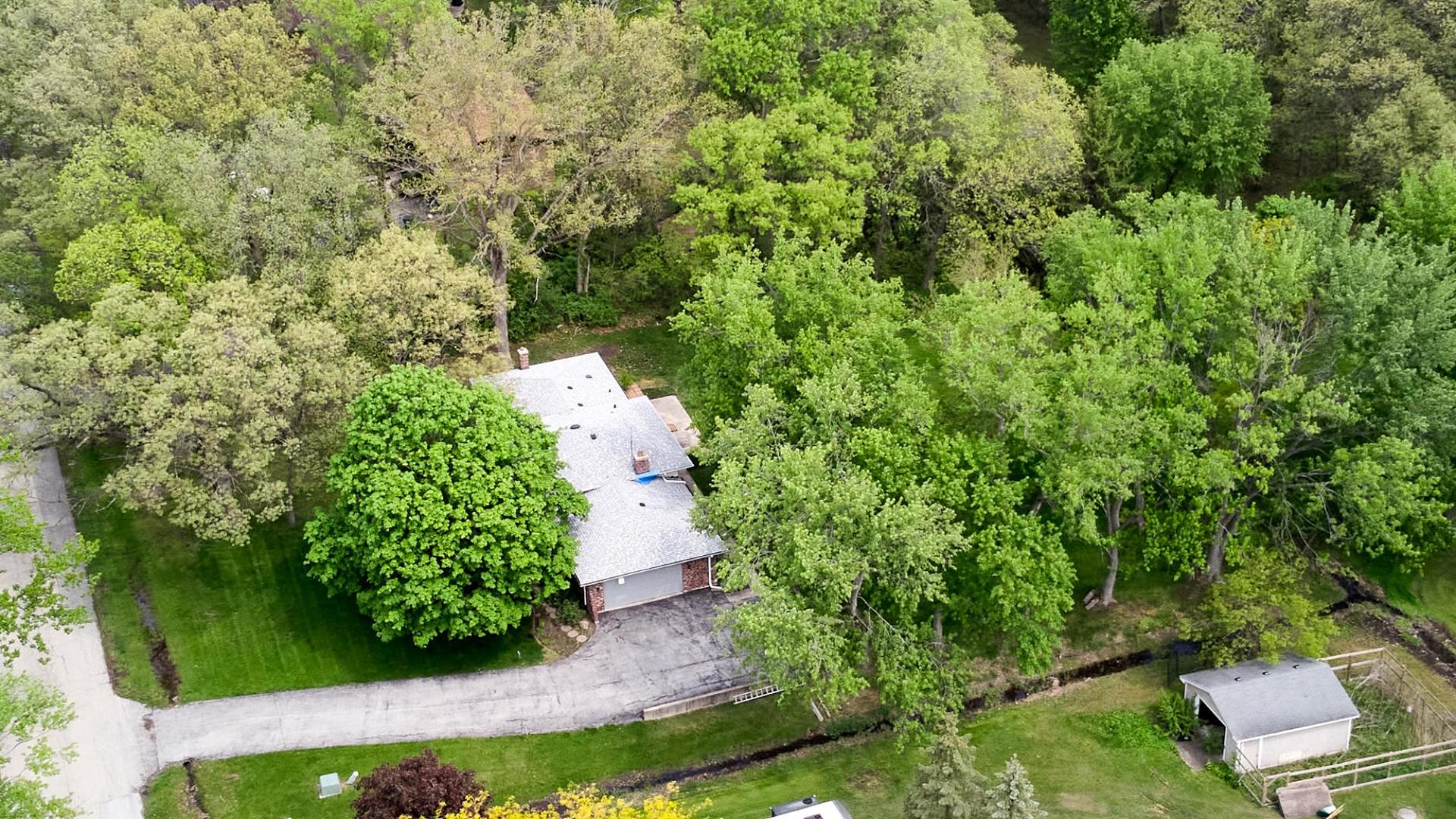 26339 S Woodlawn Avenue, Crete, IL 60417