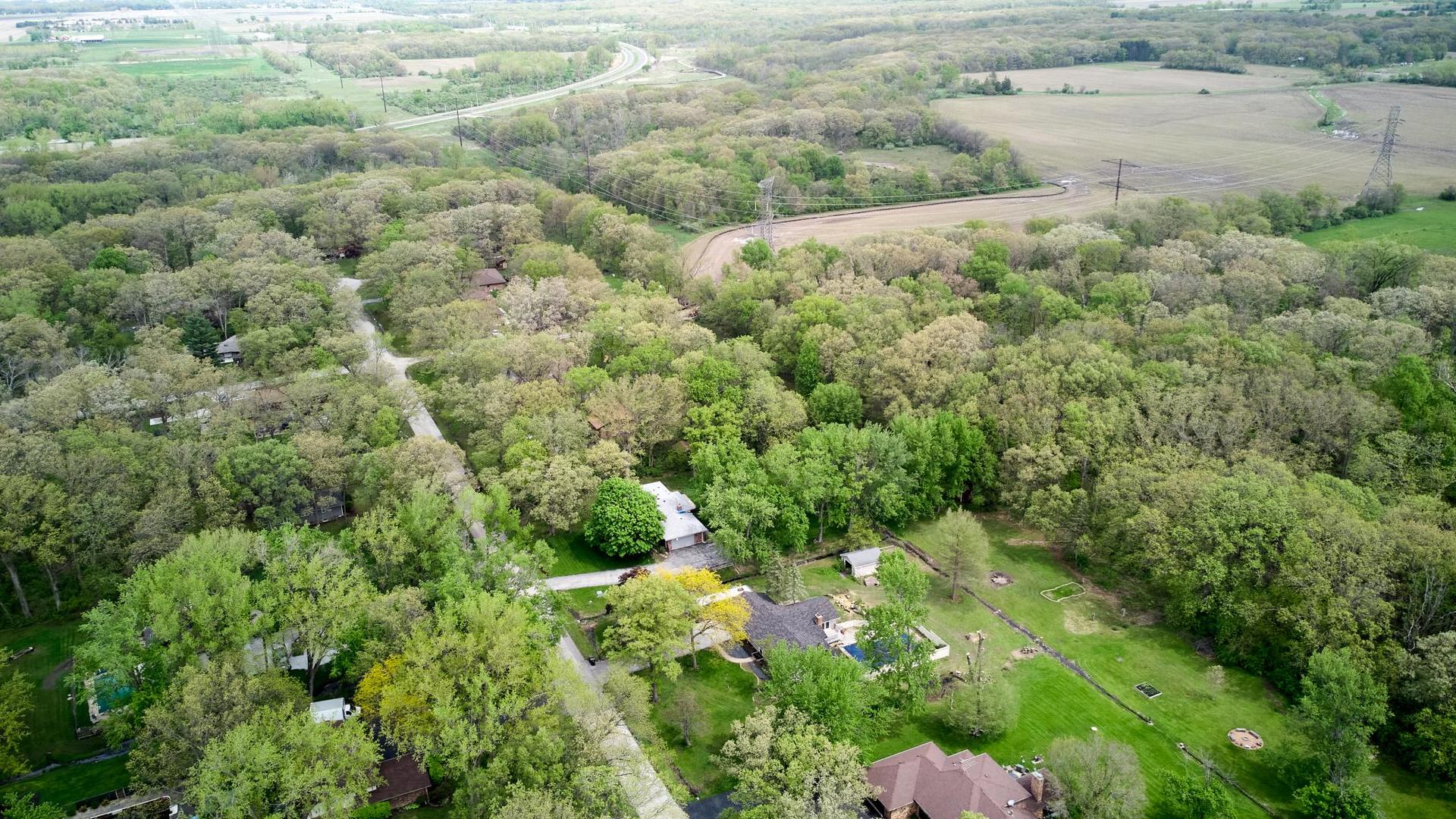 26339 S Woodlawn Avenue, Crete, IL 60417