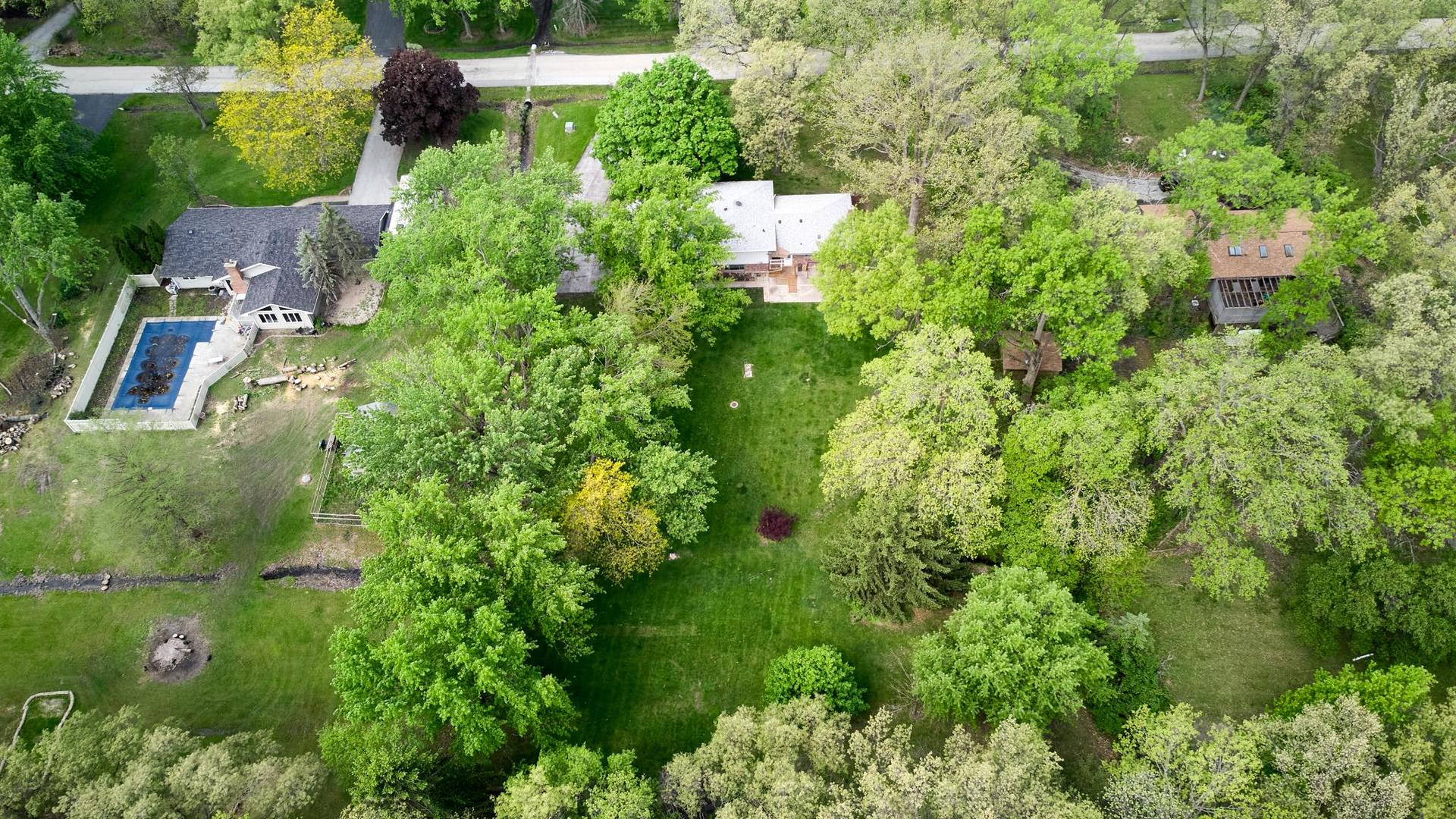 26339 S Woodlawn Avenue, Crete, IL 60417