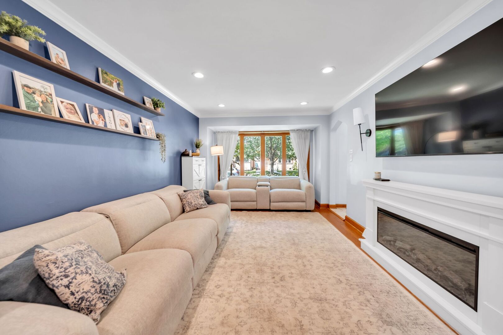 10805 S Drake Avenue, Chicago, IL 60655