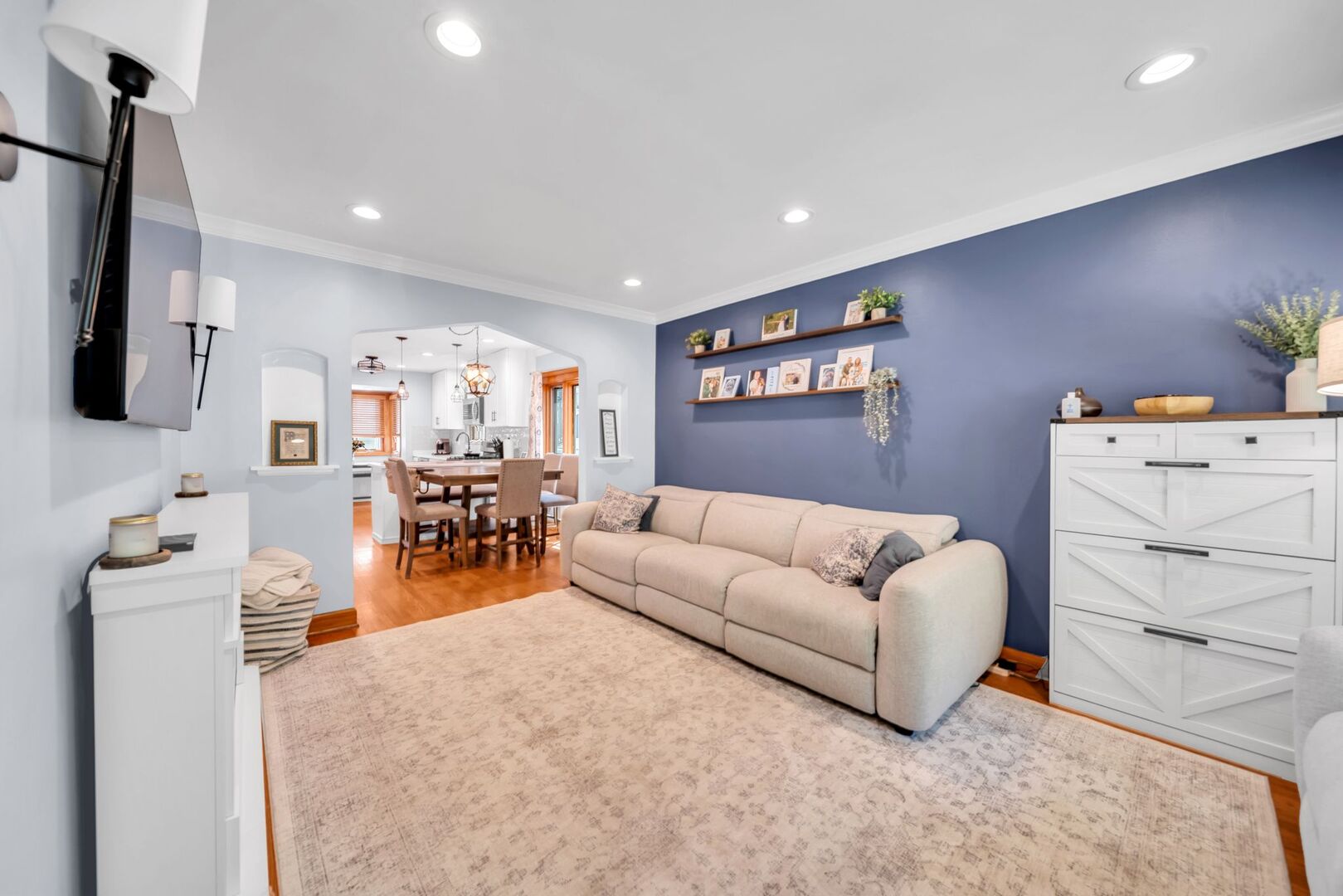 10805 S Drake Avenue, Chicago, IL 60655