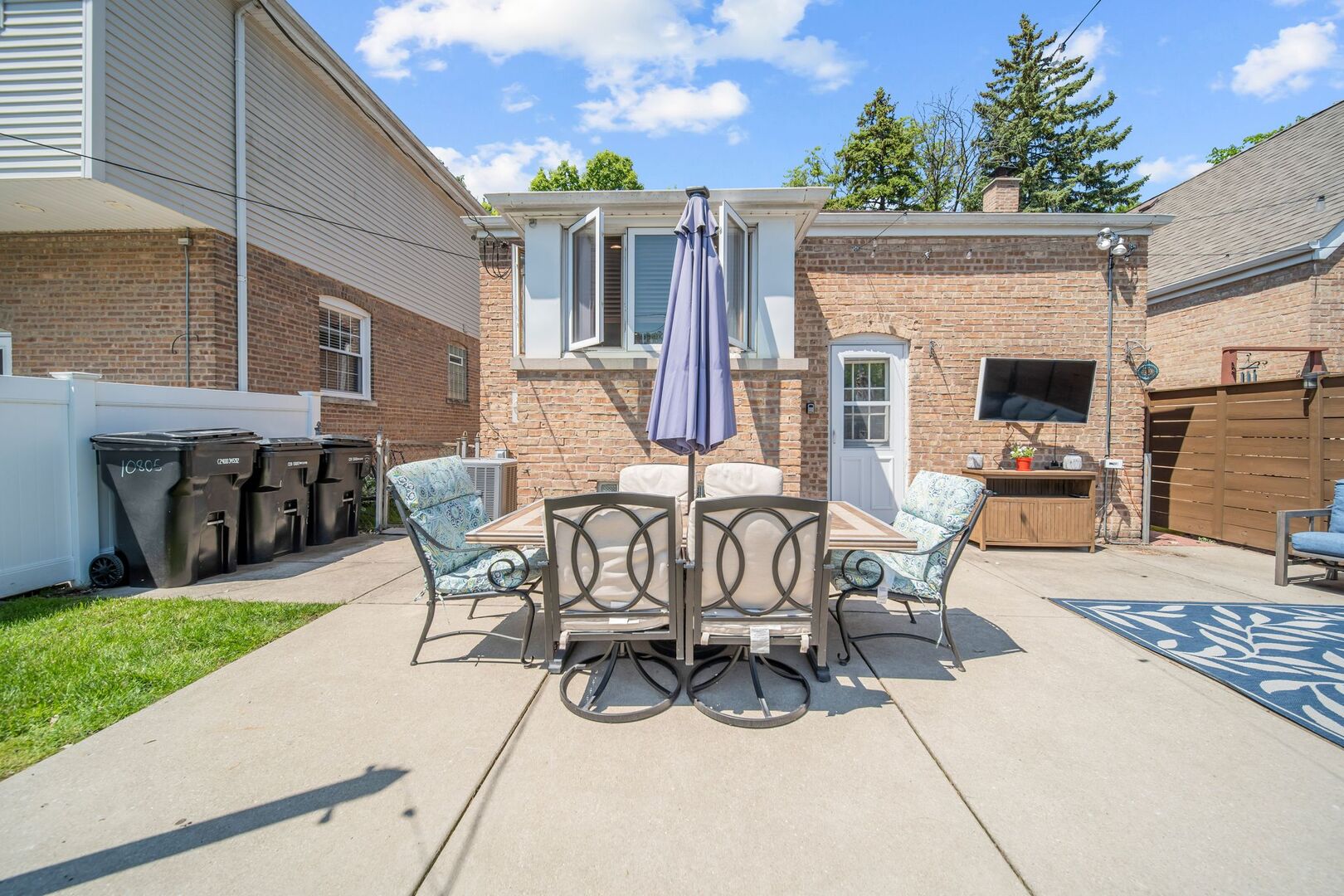 10805 S Drake Avenue, Chicago, IL 60655