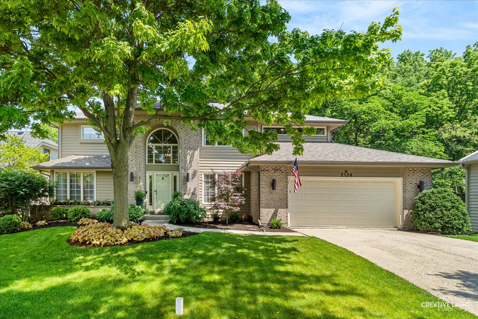 2124 University Drive, Naperville, IL 60565