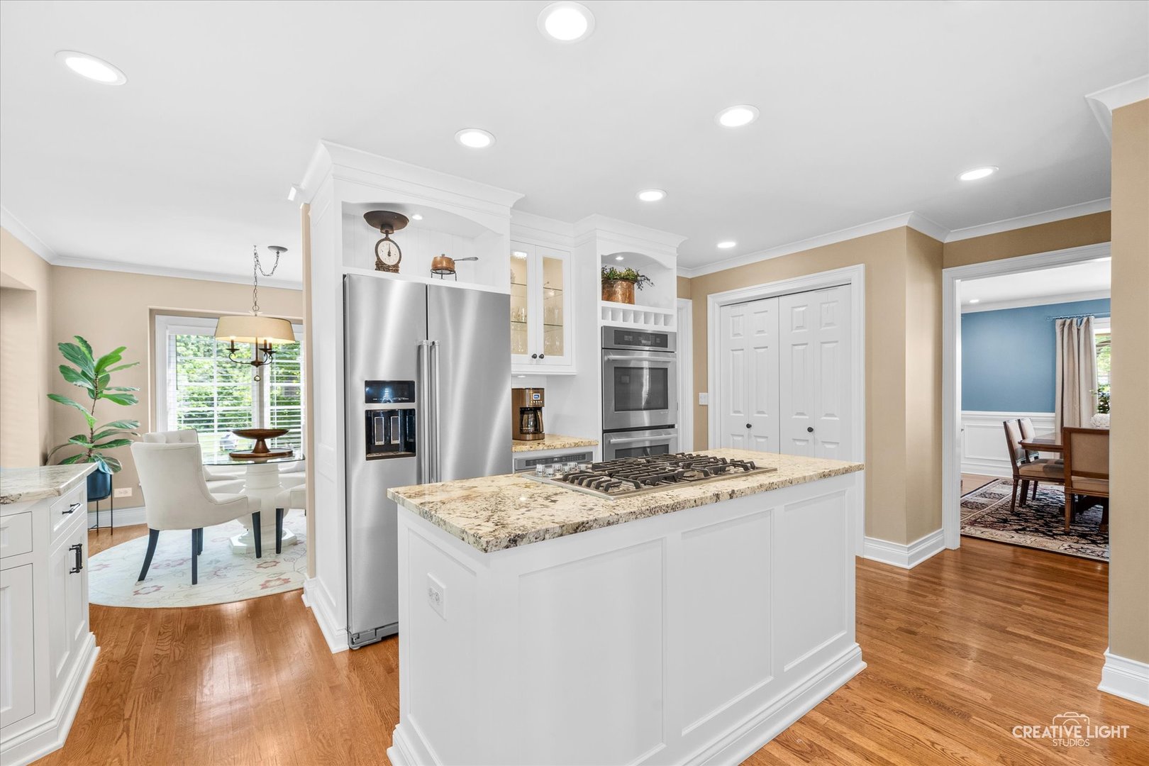 2124 University Drive, Naperville, IL 60565