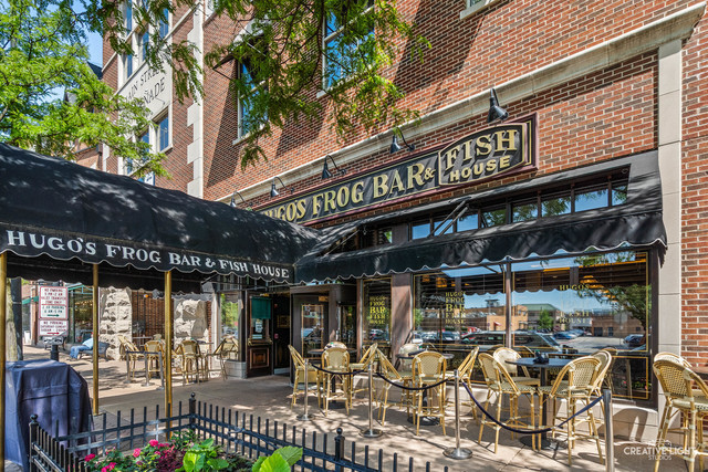 2124 University Drive, Naperville, IL 60565