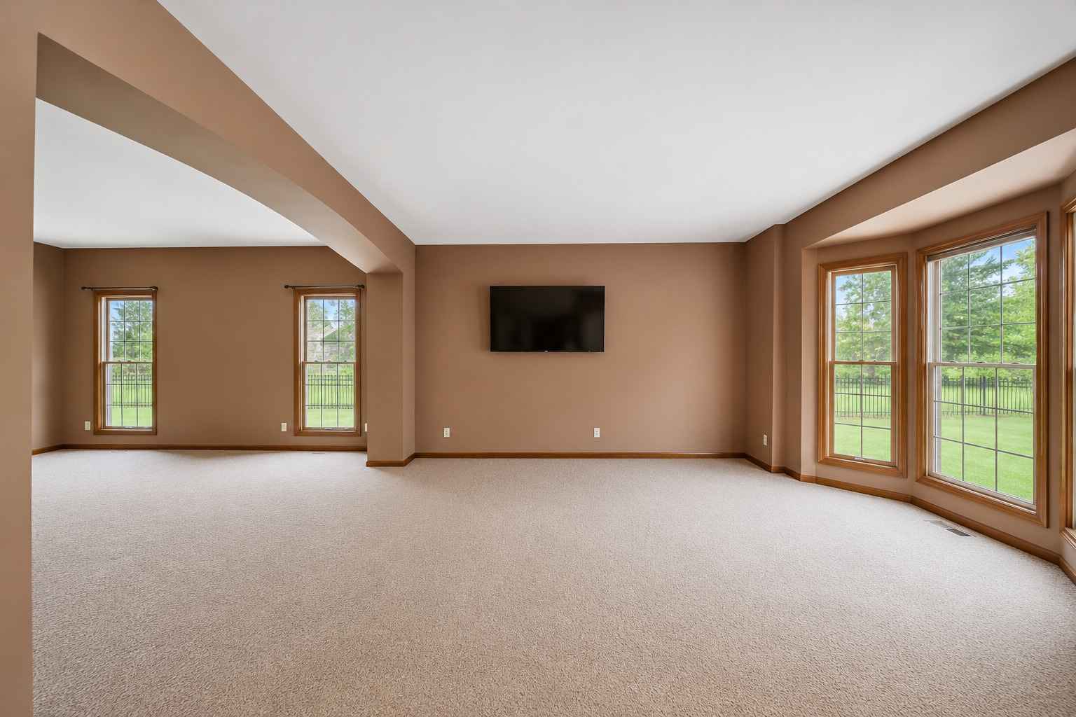 26200 W Chatham Drive, Plainfield, IL 60585