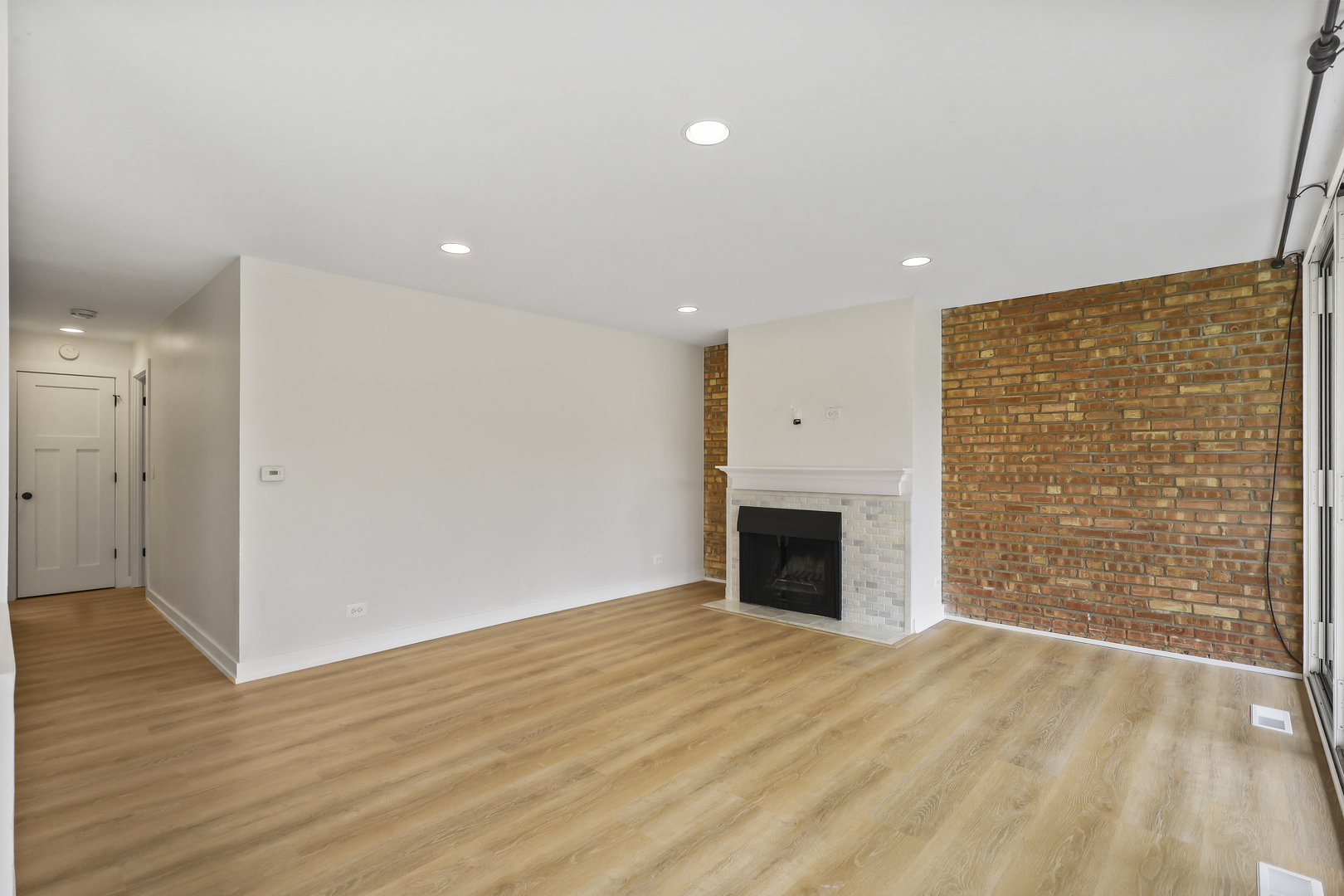 6018 E Lake Drive #1C, Lisle, IL 60532