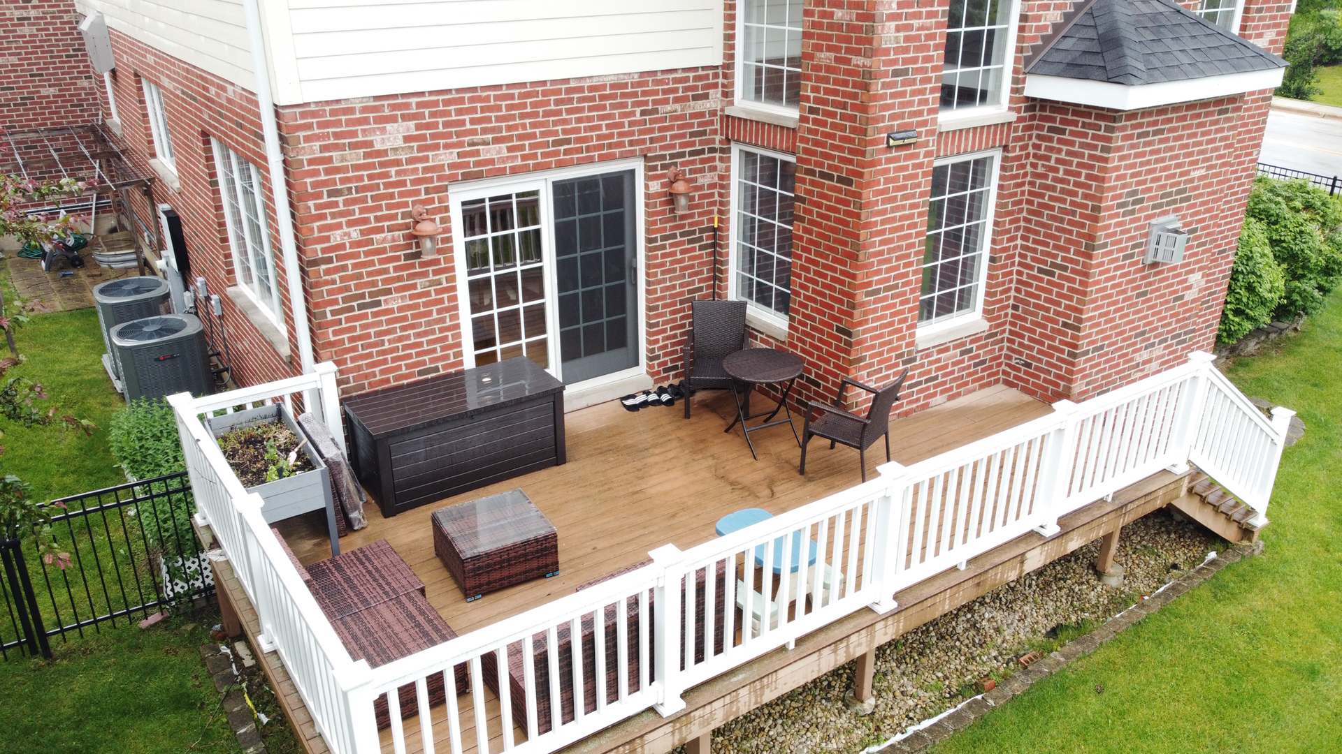 801 Shannon Lake Court, Westmont, IL 60559