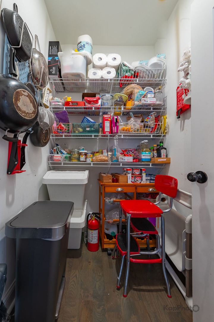 3511 S Washtenaw Avenue, Chicago, IL 60632