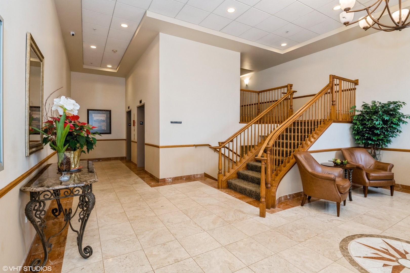 1479 N Milwaukee Avenue #101, Libertyville, IL 60048