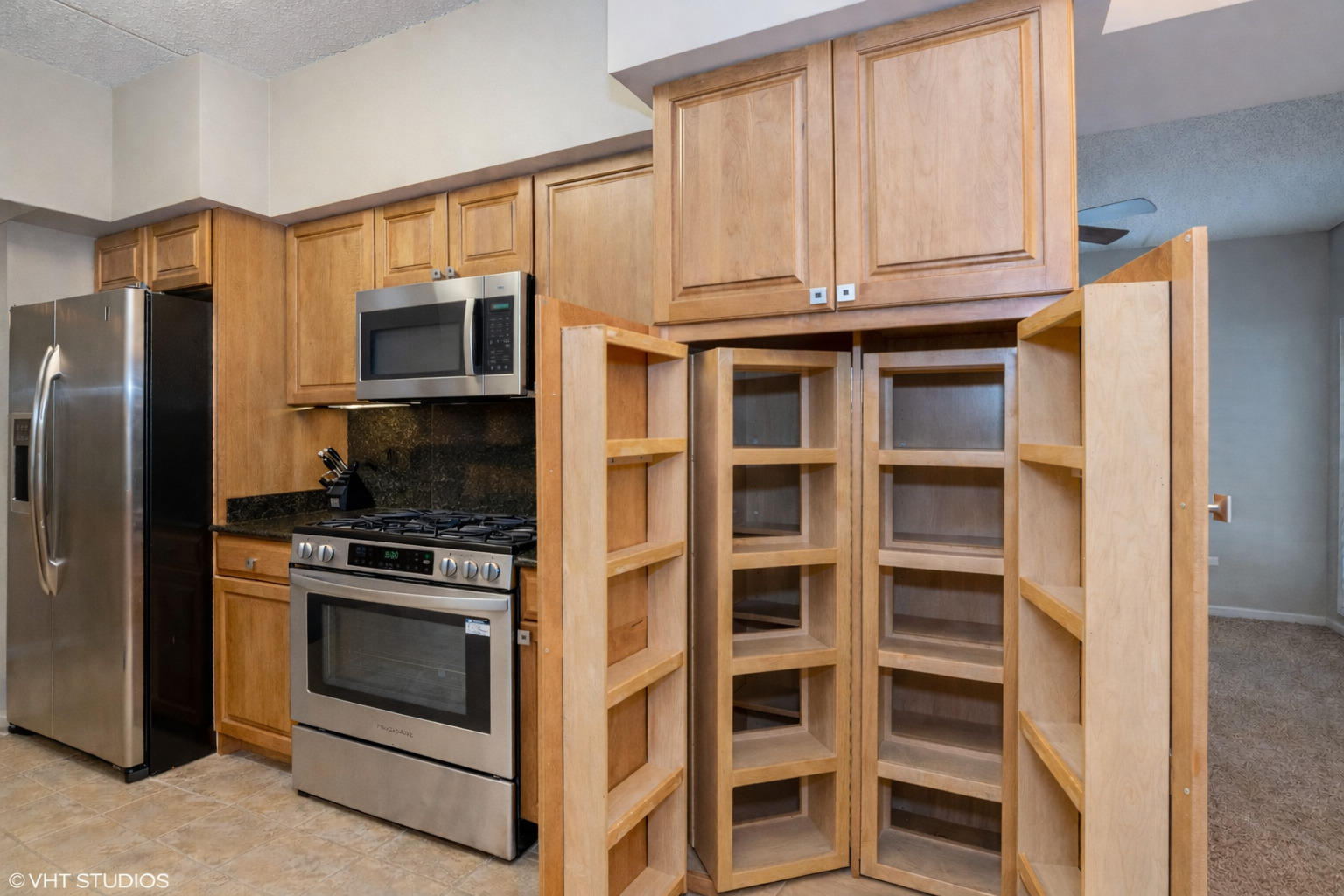 1479 N Milwaukee Avenue #101, Libertyville, IL 60048