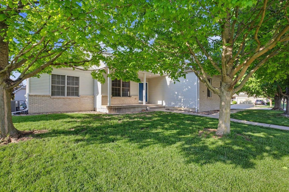 3020 Wild Horse Street, Normal, IL 61761