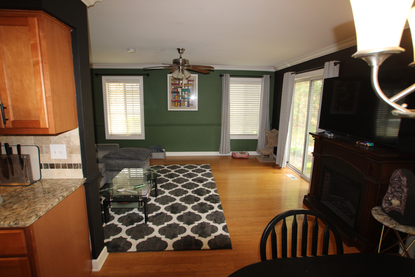 110 Village Creek Drive #110, Lake In The Hills, IL 60156