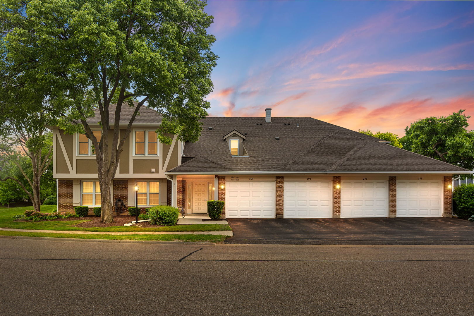 295 Coventry Circle #295, Vernon Hills, IL 60061