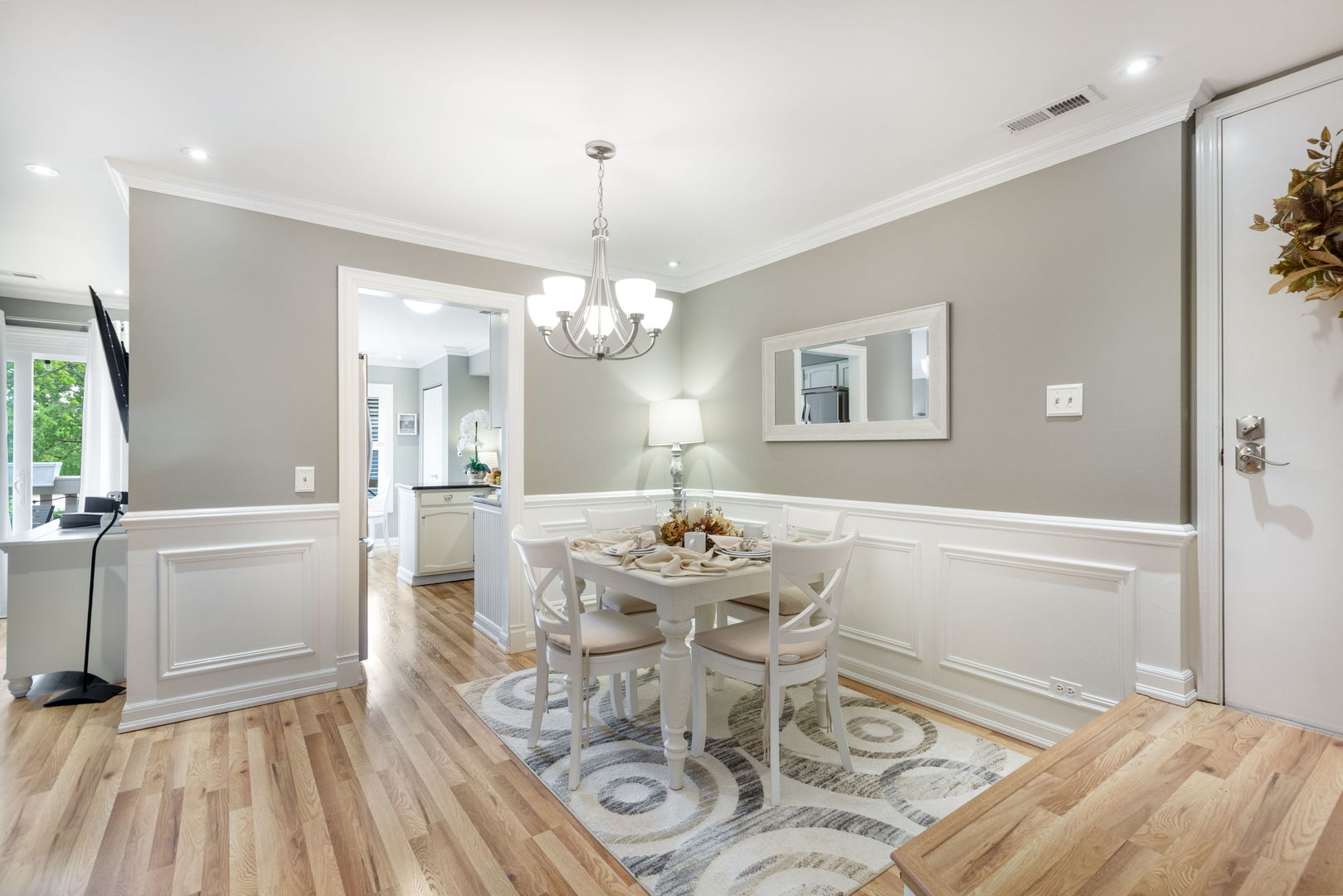 295 Coventry Circle #295, Vernon Hills, IL 60061