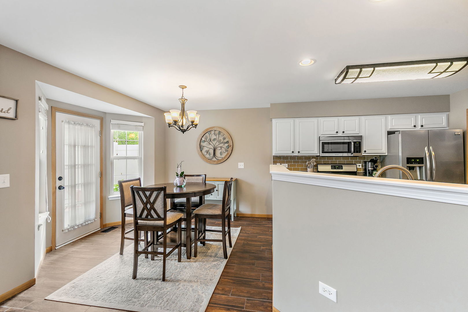 22 Rolling Oaks Road #C, Sugar Grove, IL 60554