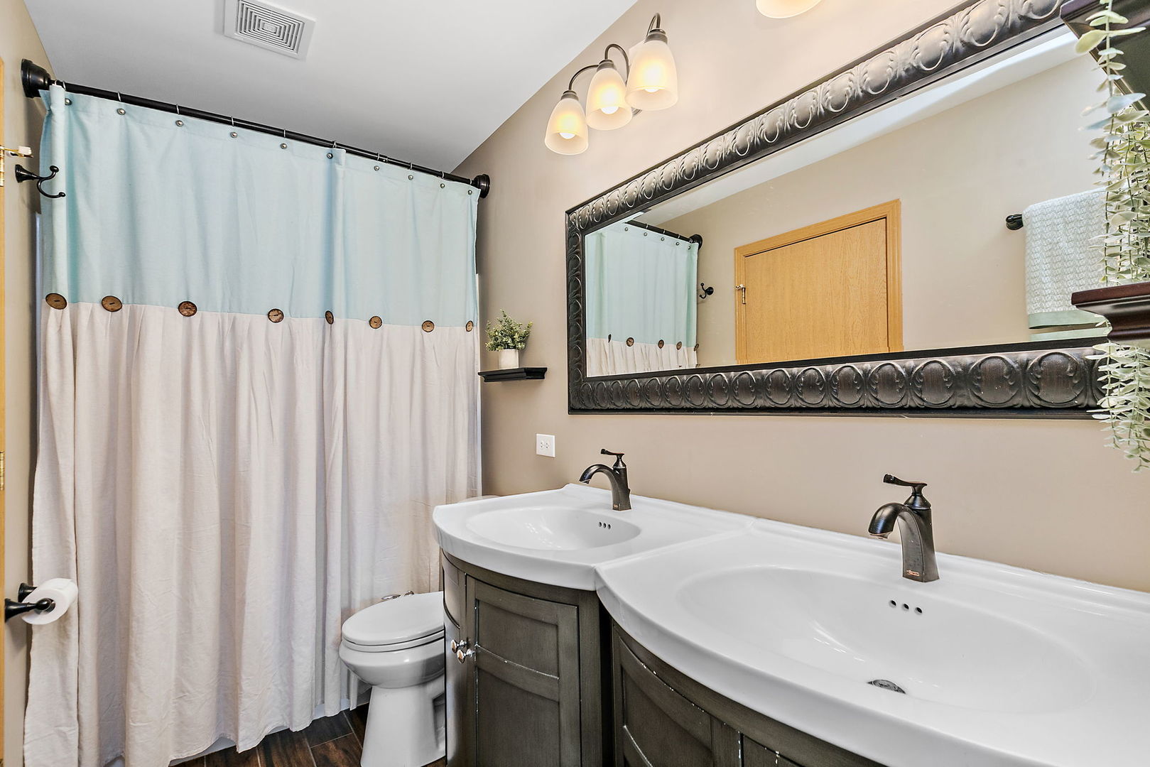 22 Rolling Oaks Road #C, Sugar Grove, IL 60554
