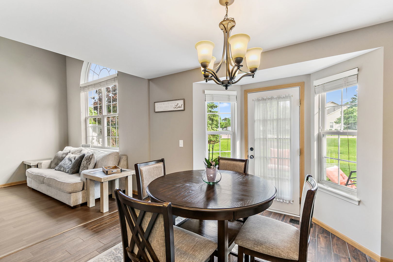 22 Rolling Oaks Road #C, Sugar Grove, IL 60554