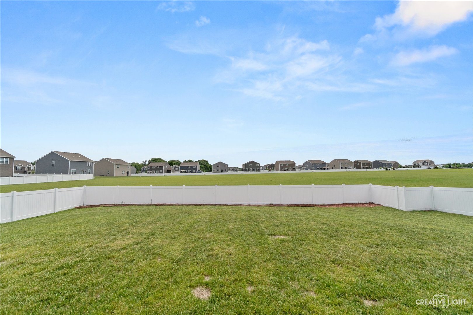 2730 Berrywood Lane, Yorkville, IL 60560
